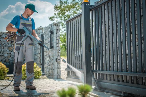 Animal Enclosure Cleaning in Satellite Beach, FL